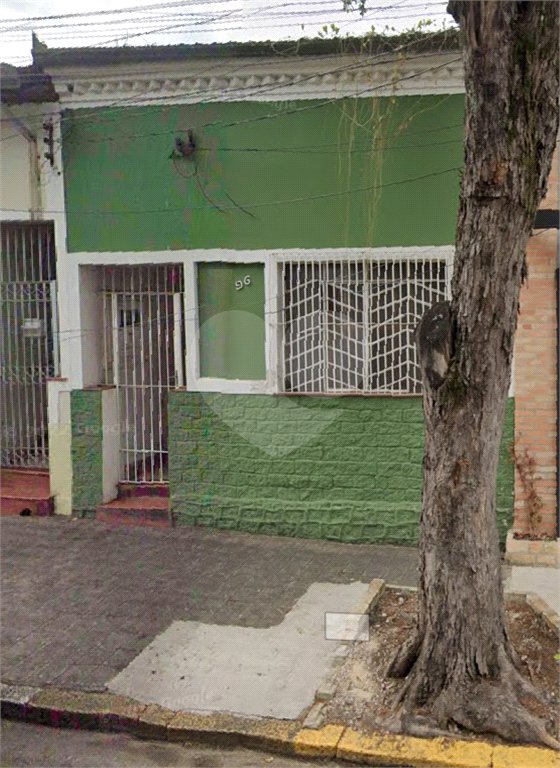 Casa à venda com 2 quartos no Centro, Salto, SP
