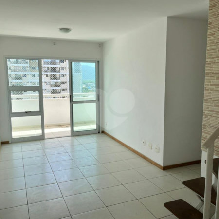 Cobertura à venda com 2 quartos, sendo 1 suíte, em Recreio dos Bandeirantes, Rio de Janeiro, RJ