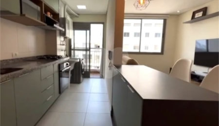 Apartamento à venda com 2 quartos, sendo 1 suíte, em Santo Amaro, São Paulo, SP