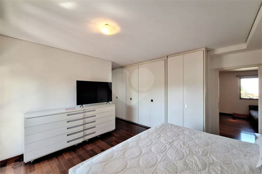 Apartamento à venda com 3 suítes em Santana, São Paulo, SP