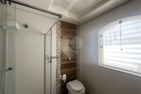 Casa à venda com 5 quartos, sendo 4 suítes,  em Jardim Franca, São Paulo, SP