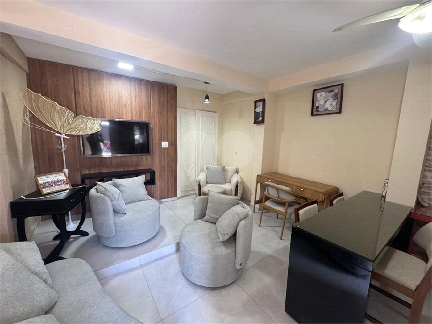 Sobrado à venda com 3 quartos, sendo 1 suíte,  no Centro, Itapetininga, SP