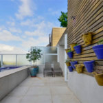 Casa à venda com 5 quartos, sendo 4 suítes, no condomínio Espaço Mobile - Real Parque, São Paulo - SP