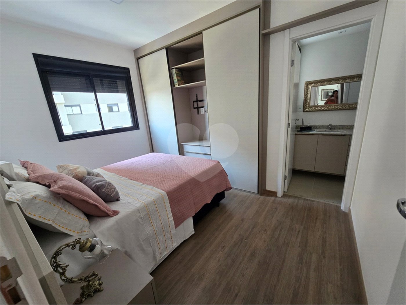Apartamento para alugar com 2 quartos, sendo 1 suíte, em Além Ponte, Sorocaba, SP