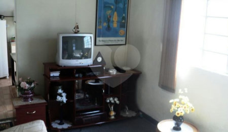 Casa Térrea à venda com 3 quartos em Parada Inglesa, São Paulo, SP