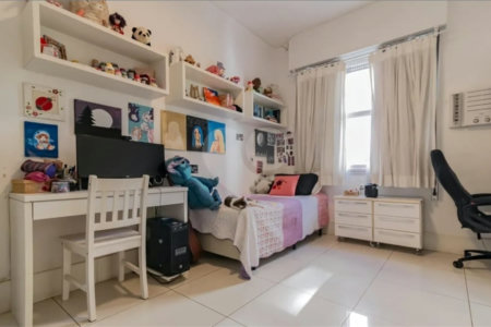 Apartamento à venda com 4 quartos, sendo 1 suíte,  em Copacabana, Rio de Janeiro, RJ