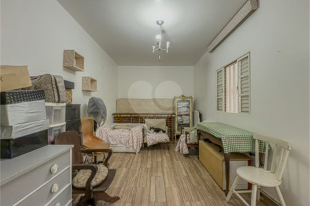 Casa à venda com 3 quartos, sendo 2 suítes,  em Jardim da Saúde, São Paulo, SP