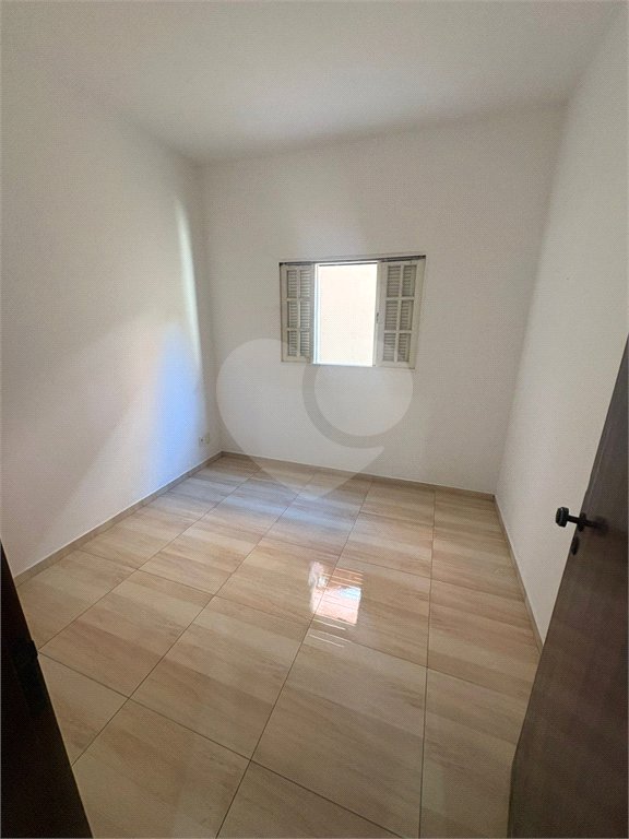 Casa Térrea à venda com 2 quartos em Jardim América, Poá, SP