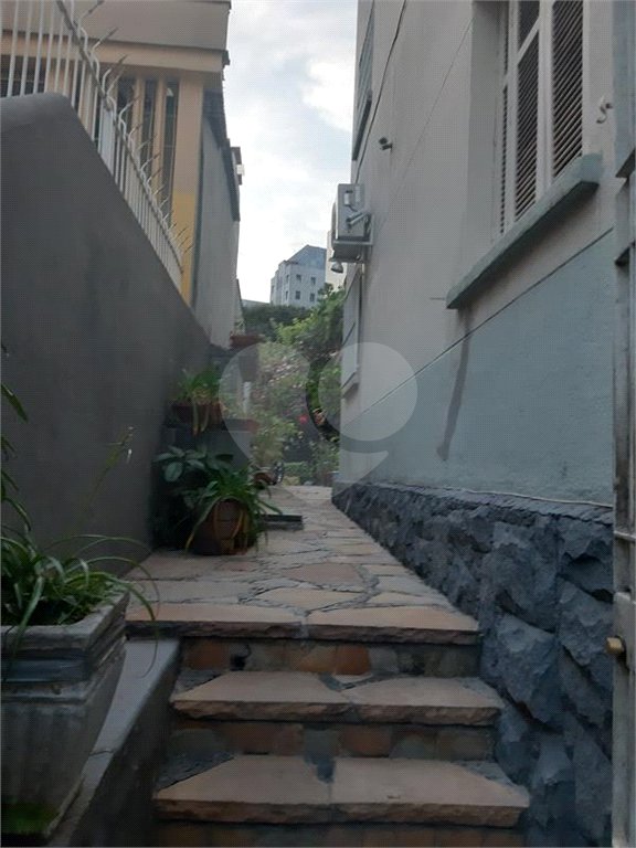 Apartamento à venda com 2 quartos em Cerqueira César, São Paulo, SP