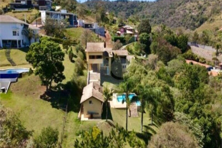Casa para alugar com 4 suítes em Vila Santo Antônio, São Roque, SP