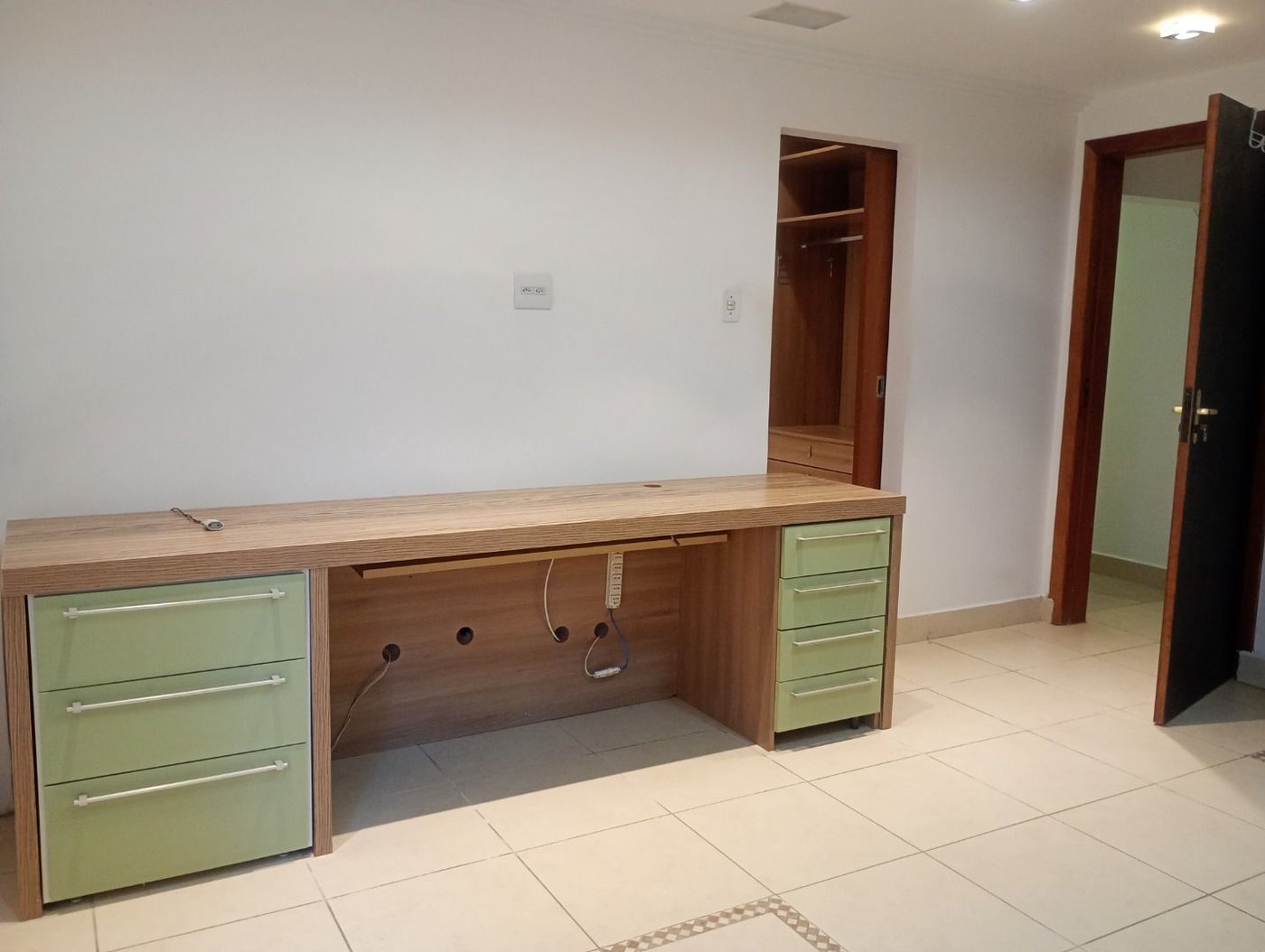 Casa com 3 dormitórios à venda, 164 m² por R$ 1.400.000,00 - Embaré - Santos/SP