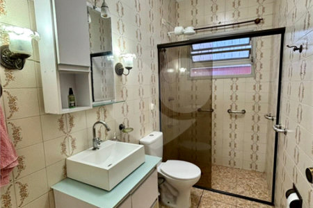 Casa à venda com 3 quartos, sendo 2 suítes, em Vila Rosália, Guarulhos, SP