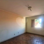 Casa à venda com 4 quartos, sendo 1 suíte,  em Jardim Trussardi, São Paulo, SP