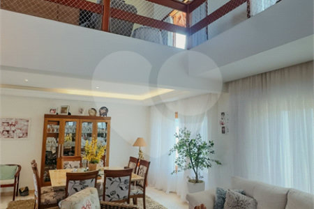 Casa à venda com 4 suítes no condomínio Monte Belo, Salto - SP