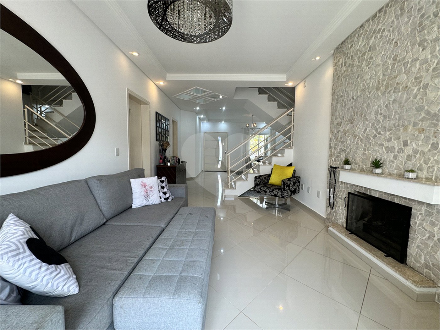 Casa à venda com 3 suítes no condomínio Ibiti Royal, Sorocaba - SP