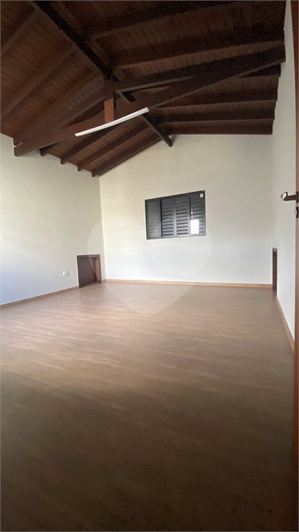 Sobrado à venda com 4 quartos, sendo 1 suíte, em Vila Alpes Suíços, Indaiatuba, SP