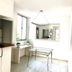DUPLEX REFORMADO, 02 DORMITORIOS, 01 VAGA C/ ARMARIOS, VARANDA AMPLA, LAZER DE CLUBE!!!