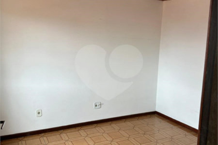 Casa à venda ou para alugar com 3 quartos, sendo 1 suíte, em Vila Andrade, São Paulo, SP