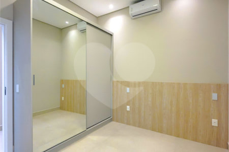 Casa à venda com 3 suítes no condomínio Residencial Dona Maria Candida, Indaiatuba - SP