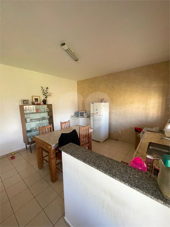 Casa à venda com 5 quartos, sendo 4 suítes,  em Vila Oliveira, Mogi das Cruzes, SP