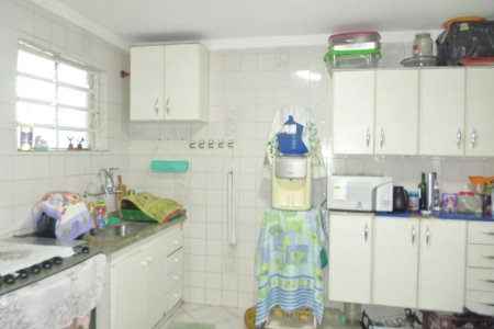 Casa à venda com 6 quartos, sendo 2 suítes, em Vila Universitária, São Paulo, SP