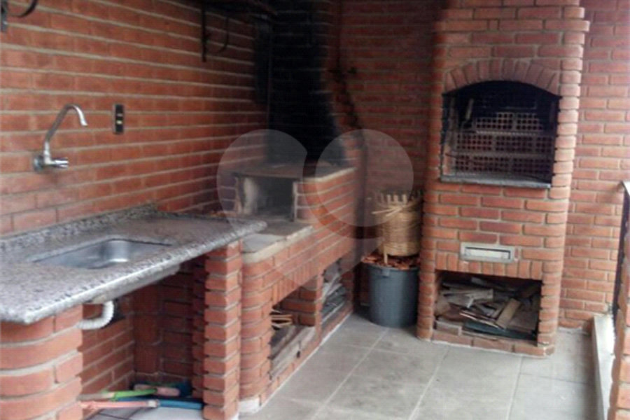 Sobrado à venda com 4 quartos em Jardim Ana Maria, Santo André, SP