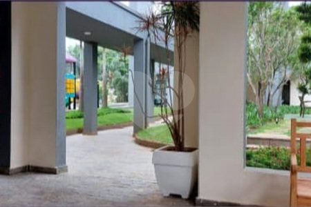 Apartamento à venda com 3 quartos, sendo 1 suíte,  em Vila Vermelha, São Paulo, SP