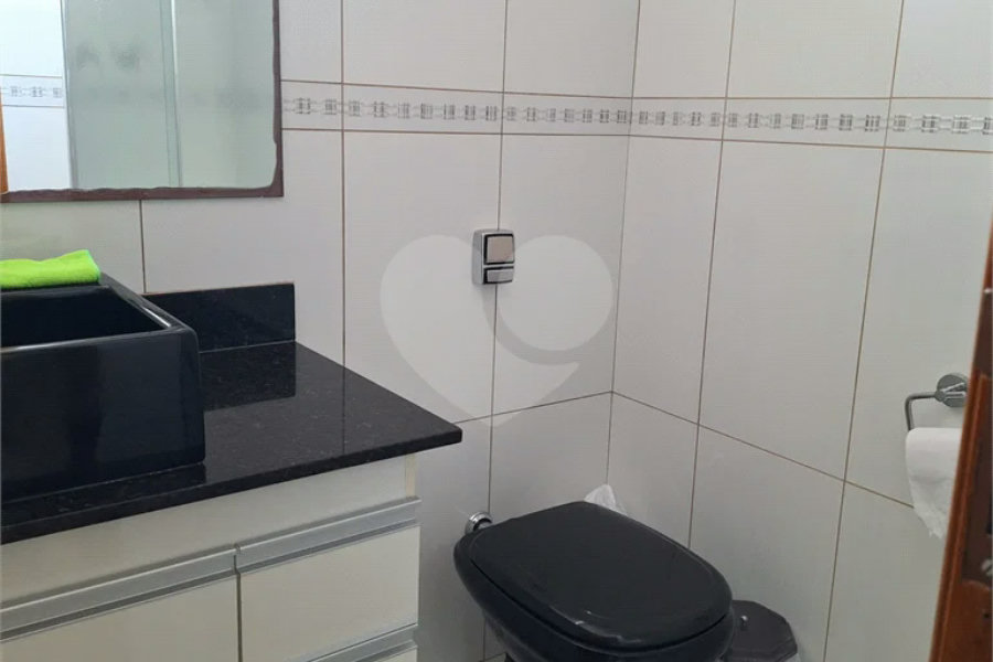 Casa à venda com 2 quartos em Vila Paulicéia, São Paulo, SP