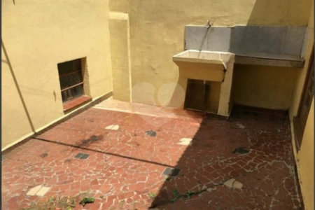 Sobrado à venda na Saúde - 169m² com 3 dormitórios e 2 vagas.