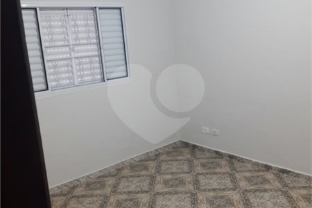 Casa à venda com 4 quartos em Lopes de Oliveira, Sorocaba, SP