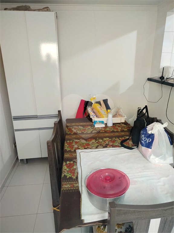 Sobrado à venda com 2 quartos em Jardim Santa Rosa, Taboão da Serra, SP
