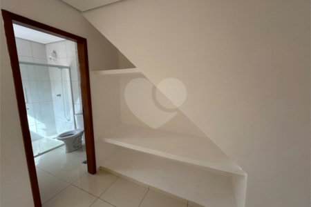 Casa de Vila para alugar com 4 suítes em Vila Romana, São Paulo, SP