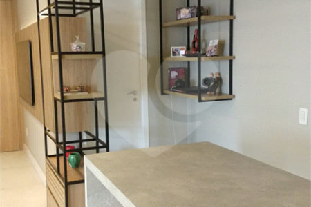 Apartamento à venda com 3 suítes em Jardim Caboré, São Paulo, SP