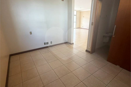 Apartamento à venda com 3 quartos, sendo 1 suíte, no Centro, Ribeirão Preto, SP