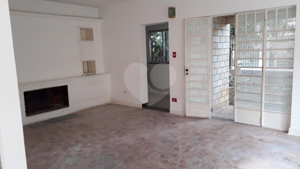 Sobrado à venda com 3 quartos, sendo 1 suíte, em Campo Belo, São Paulo, SP