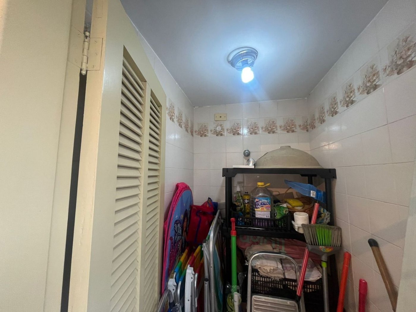 Apartamento com 3 dormitórios à venda, 80 m² por R$ 315.000,00 - Balneário Cidade Atlântica - Guarujá/SP