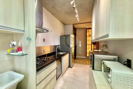 Apartamento à venda com 1 suíte em Alto da Boa Vista, São Paulo, SP
