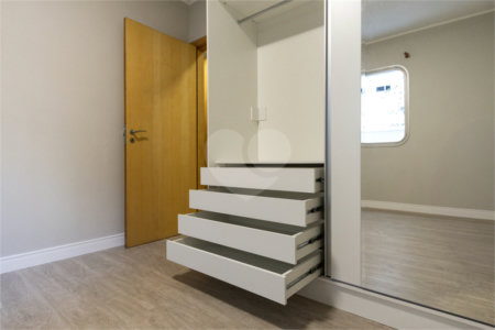 Apartamento à venda com 3 quartos, sendo 1 suíte, em Perdizes, São Paulo, SP