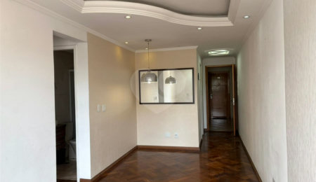 Apartamento à venda com 2 quartos, sendo 1 suíte,  em Vila Galvão, Guarulhos, SP