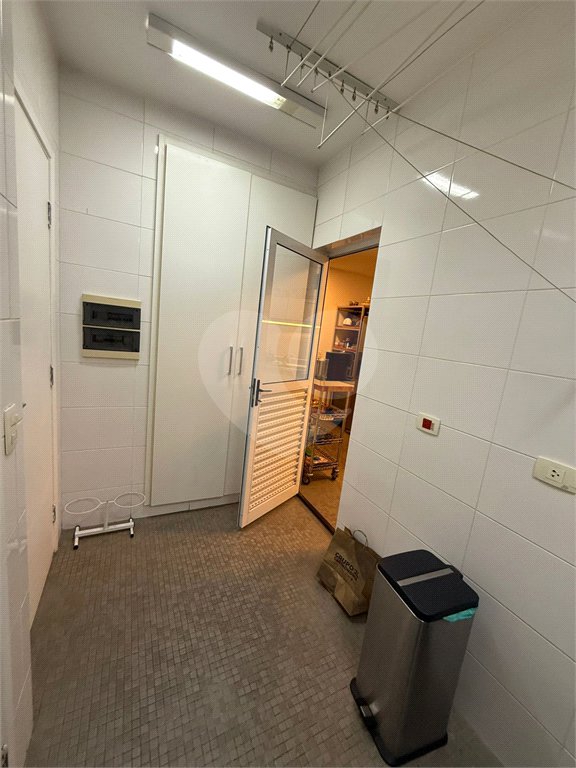 Apartamento à venda com 3 quartos, sendo 2 suítes,  em Vila Andrade, São Paulo, SP