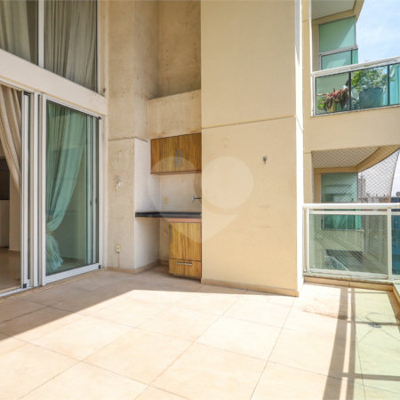 Apartamento à venda com 3 quartos, sendo 2 suítes, em Brooklin, São Paulo, SP