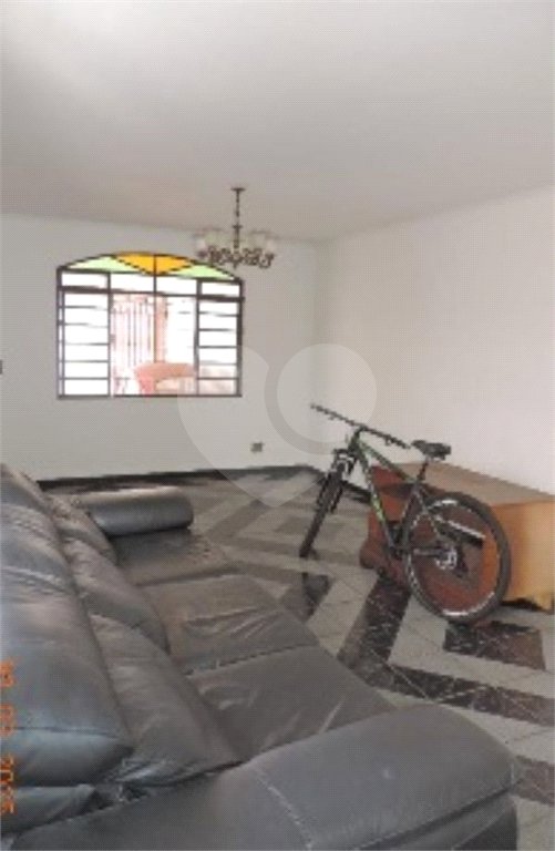 Sobrado à venda com 4 quartos em Vila Ipojuca, São Paulo, SP