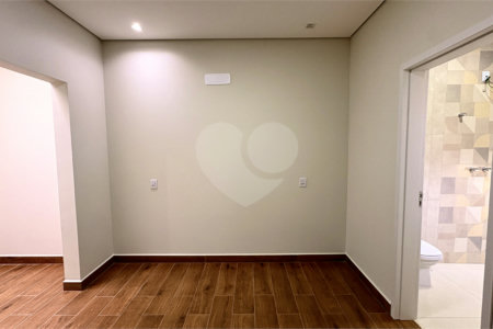 Casa à venda com 3 quartos, sendo 1 suíte, no condomínio Residencial Villagio Wanel, Sorocaba - SP