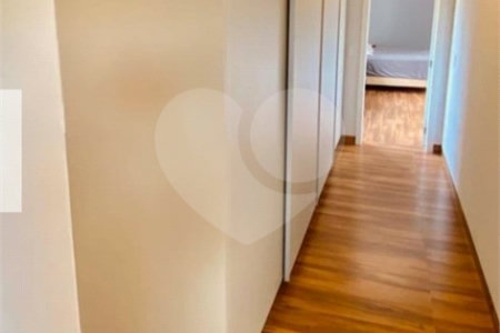 Casa à venda com 4 quartos, sendo 3 suítes, em Residencial Portal dos Oitis, Araraquara, SP