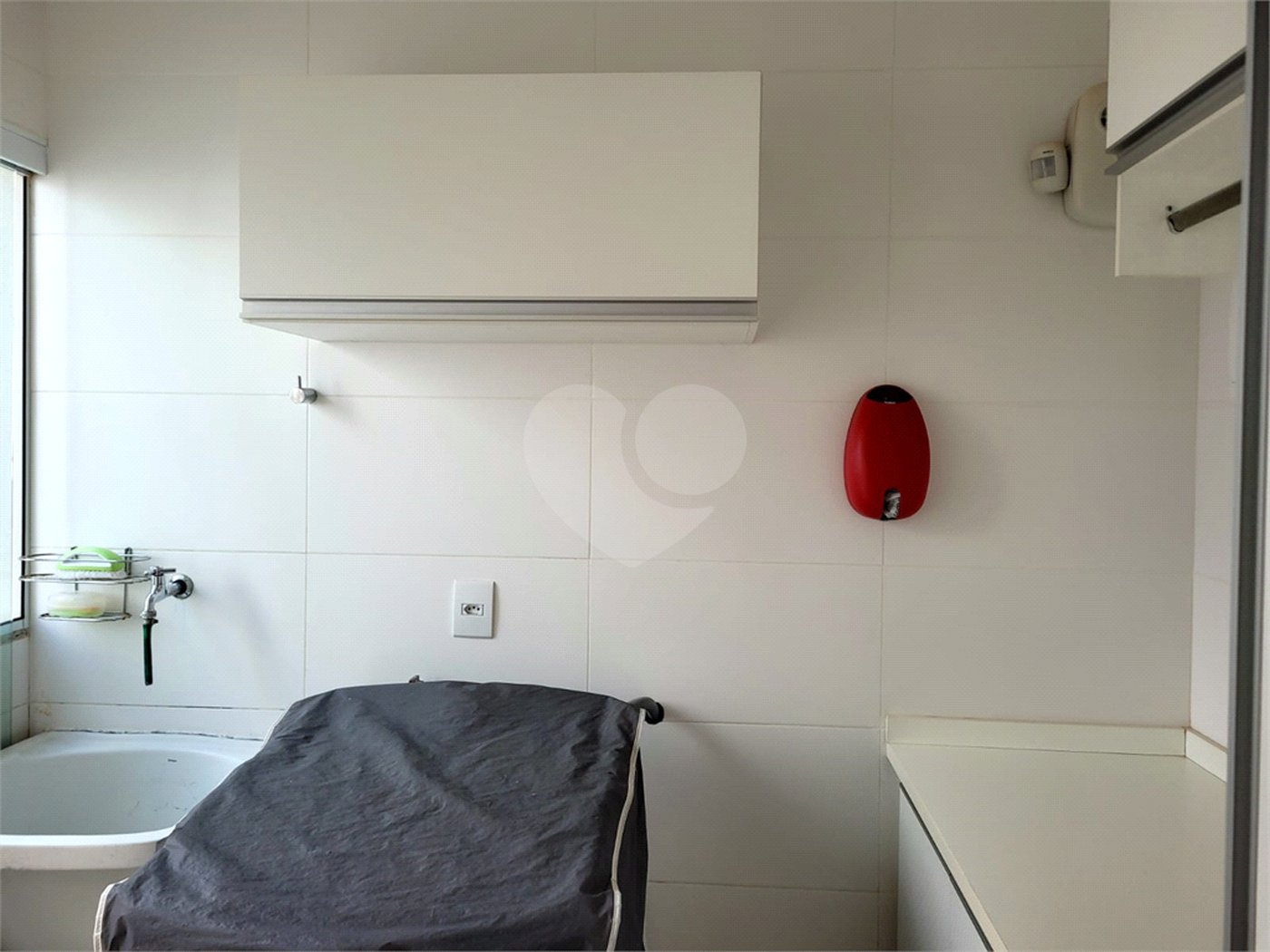 Casa térrea para venda em Araraquara/SP.