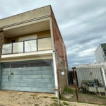 Sobrado a venda com 3 dormitorios sendo 1 suite com closet e varanda no bairro Arcoville