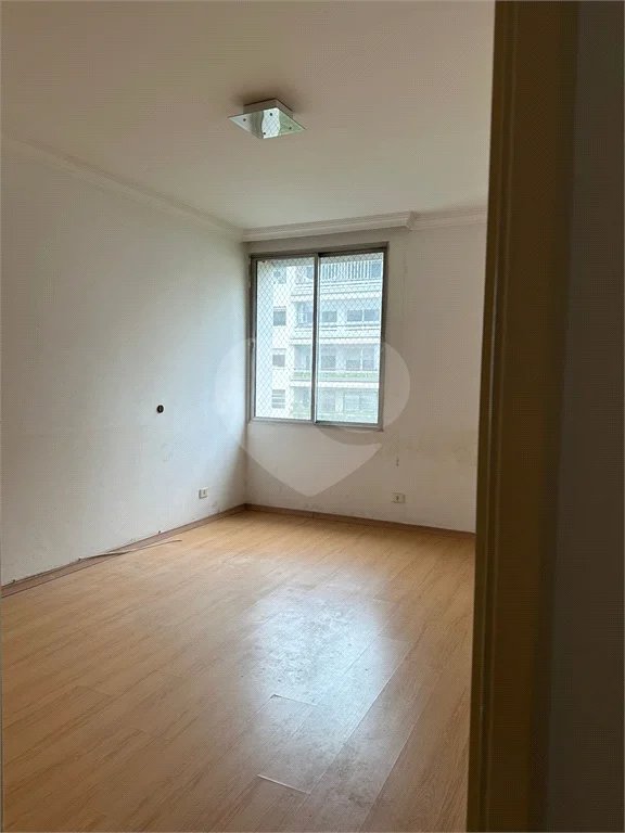Amplo e Clássico: Apartamento de 90 m² em Higienópolis!