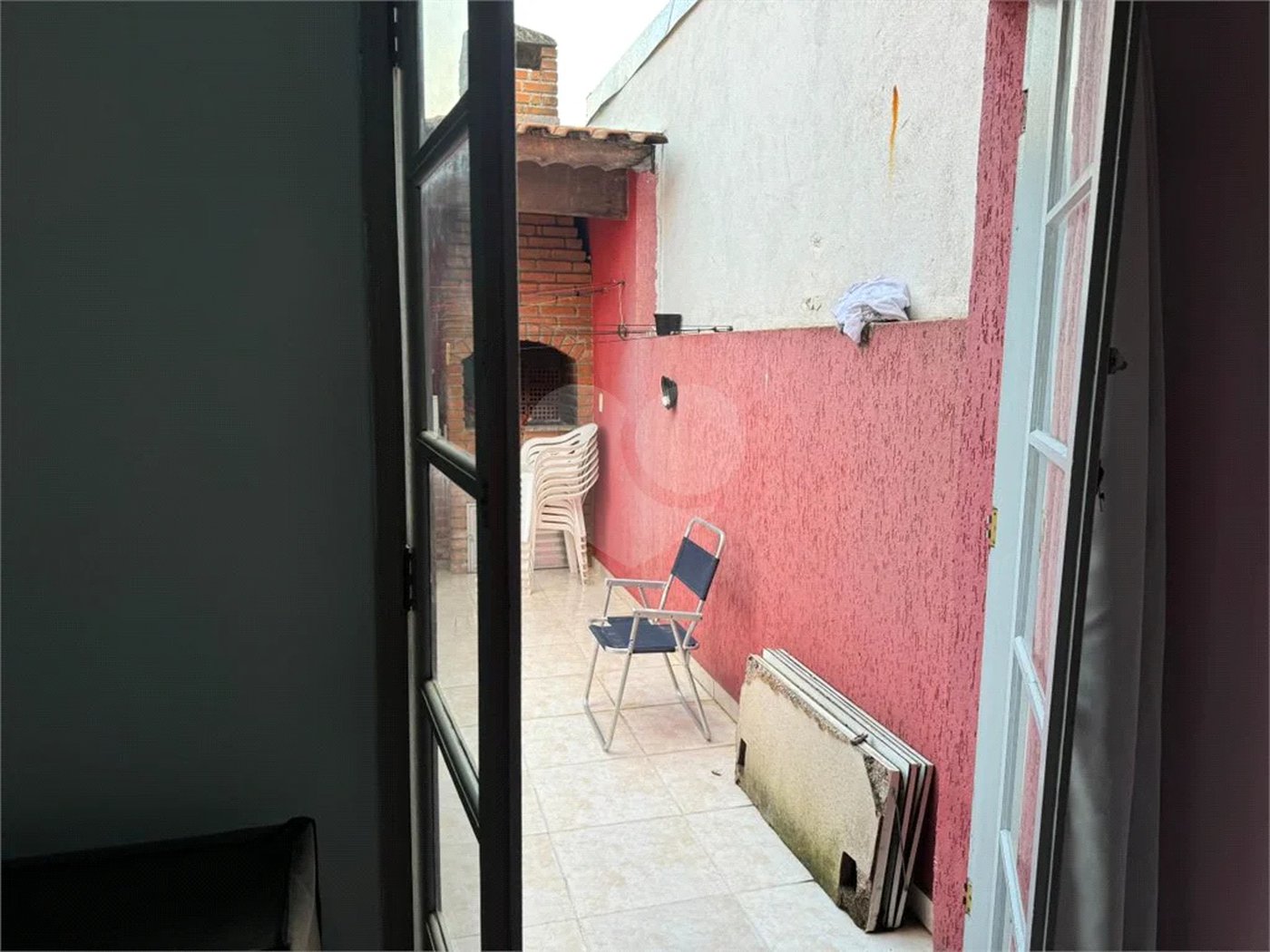 Sobrado a venda na Mooca, com 120m2, 2 dormitórios e 2 vagas - Estuda permuta.