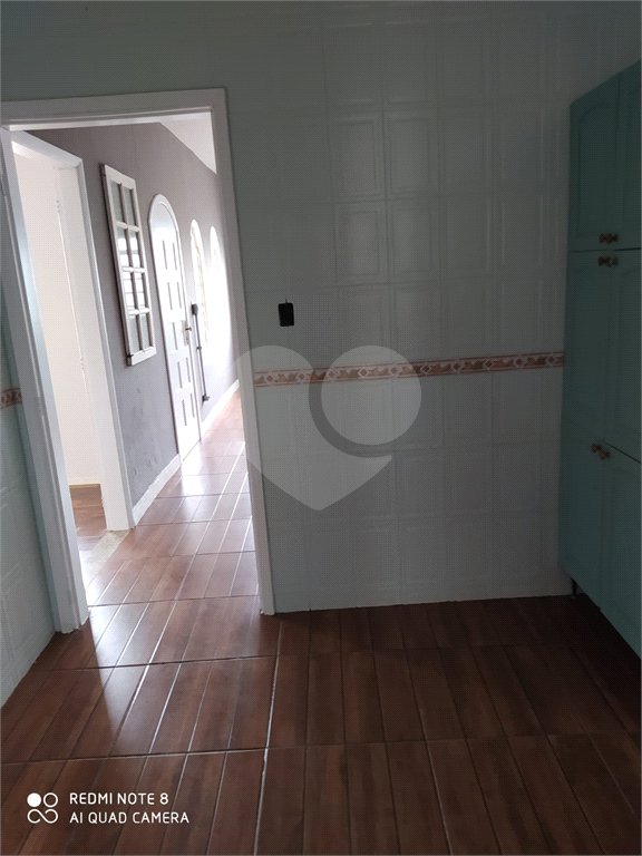 Casa térrea para venda ou locação no bairro Vila Costa do Sol.