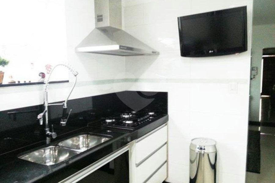 Sobrado à venda com 3 quartos em Santana, São Paulo, SP